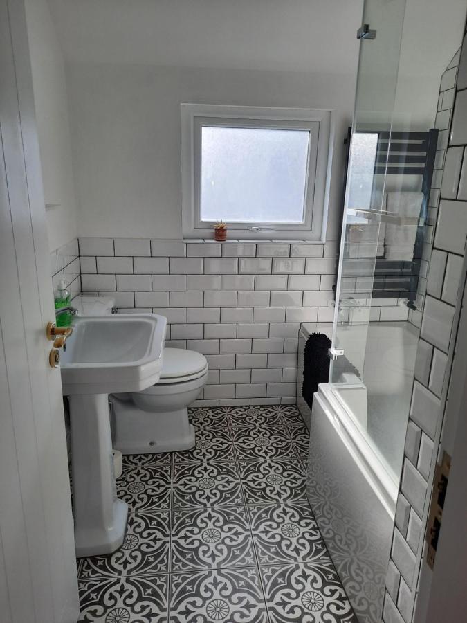 Seacliff Road Luxury Apartments Μπάνγκορ Εξωτερικό φωτογραφία