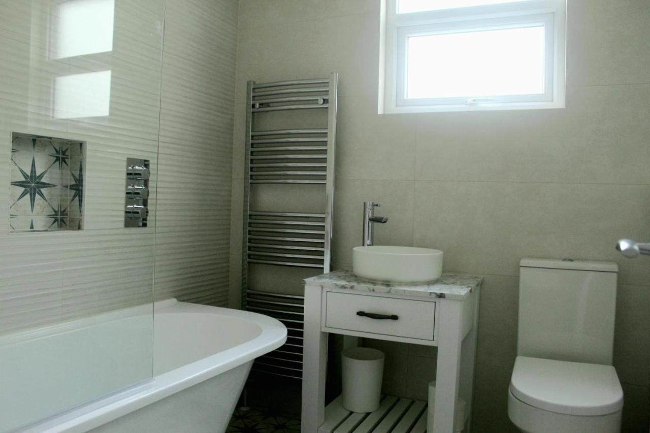 Seacliff Road Luxury Apartments Μπάνγκορ Εξωτερικό φωτογραφία